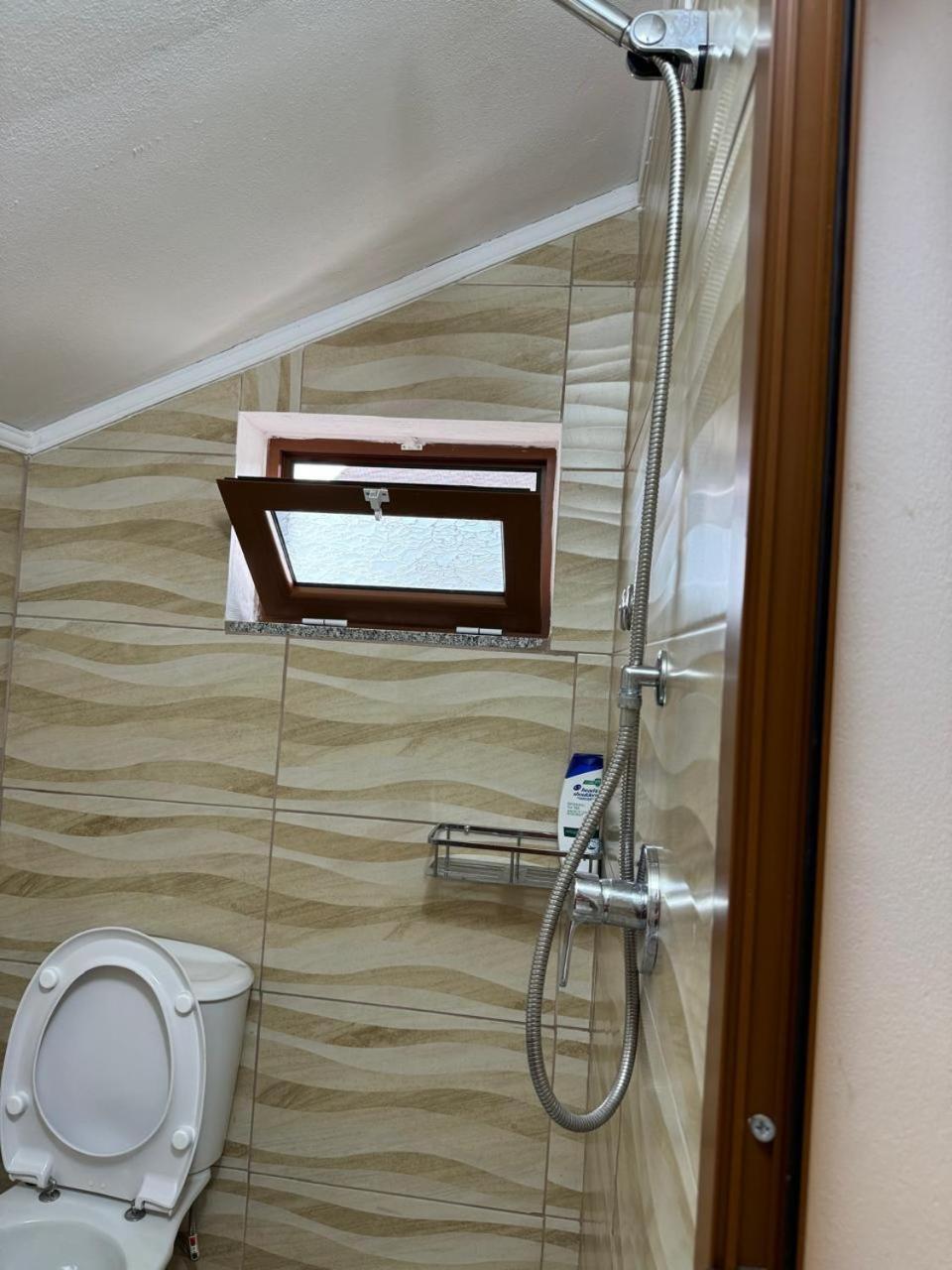Villa Zefi Rrenc Papaj Esterno foto