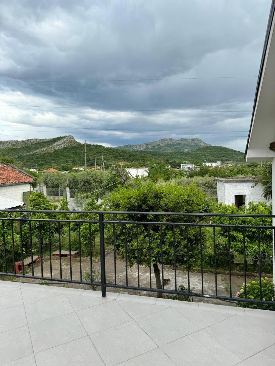 Villa Zefi Rrenc Papaj Esterno foto